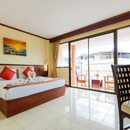 Bauman Ville Hotel Phuket Εξωτερικό φωτογραφία