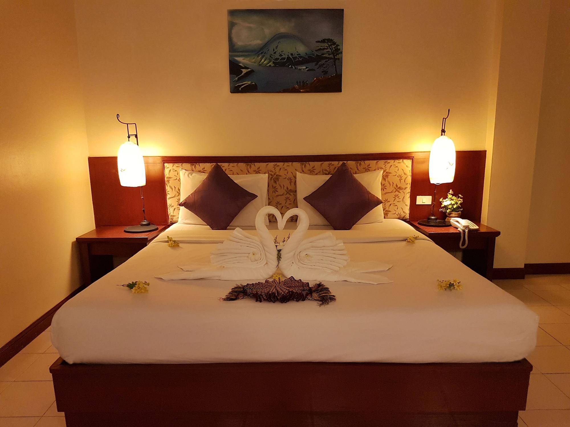 Bauman Ville Hotel Phuket Εξωτερικό φωτογραφία
