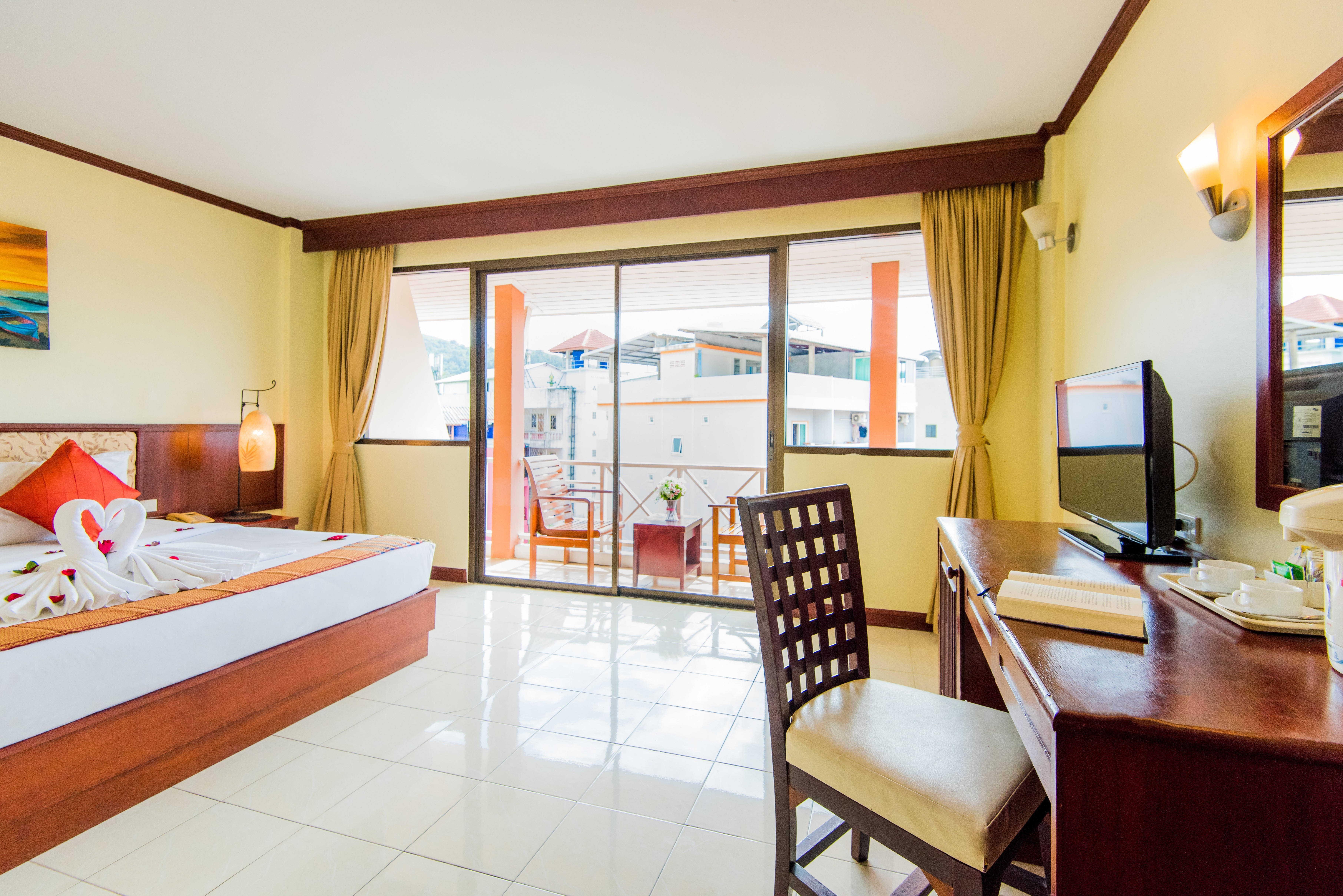 Bauman Ville Hotel Phuket Εξωτερικό φωτογραφία
