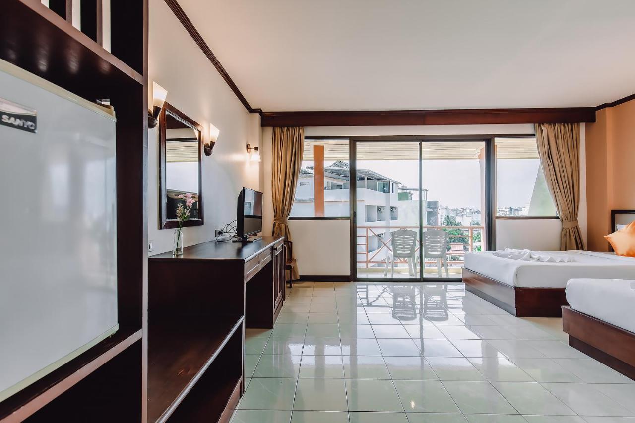 Bauman Ville Hotel Phuket Εξωτερικό φωτογραφία