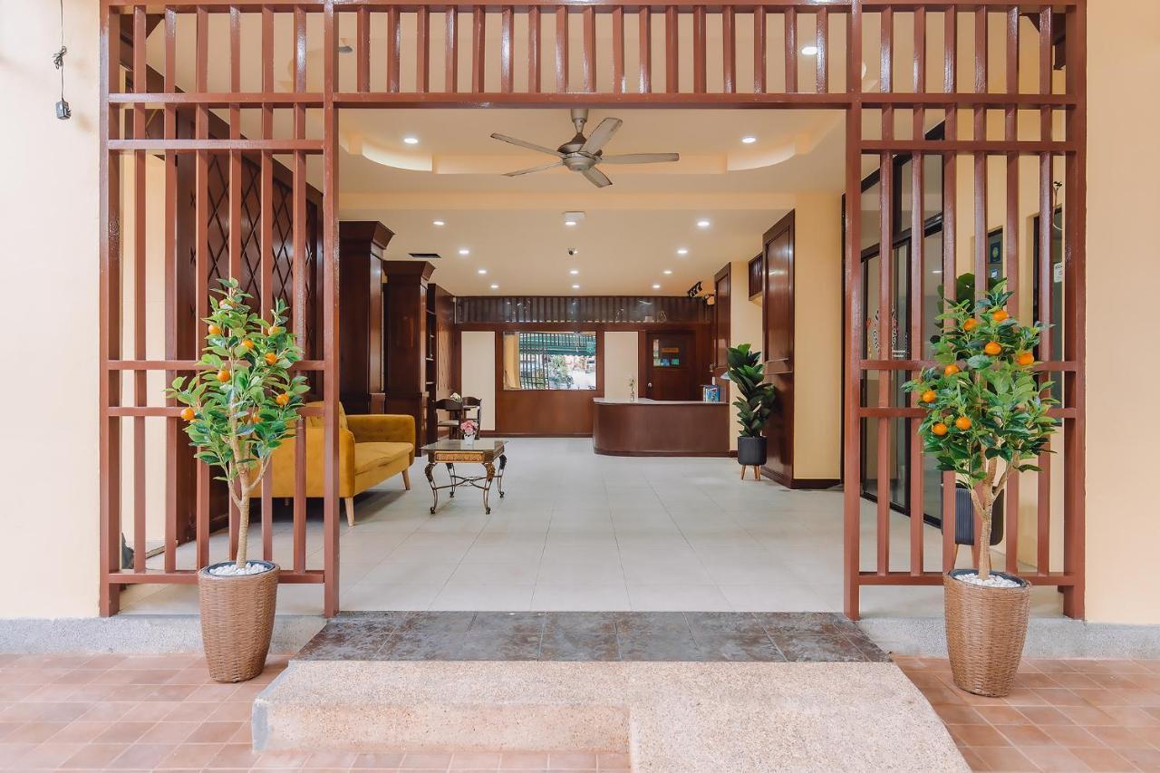 Bauman Ville Hotel Phuket Εξωτερικό φωτογραφία
