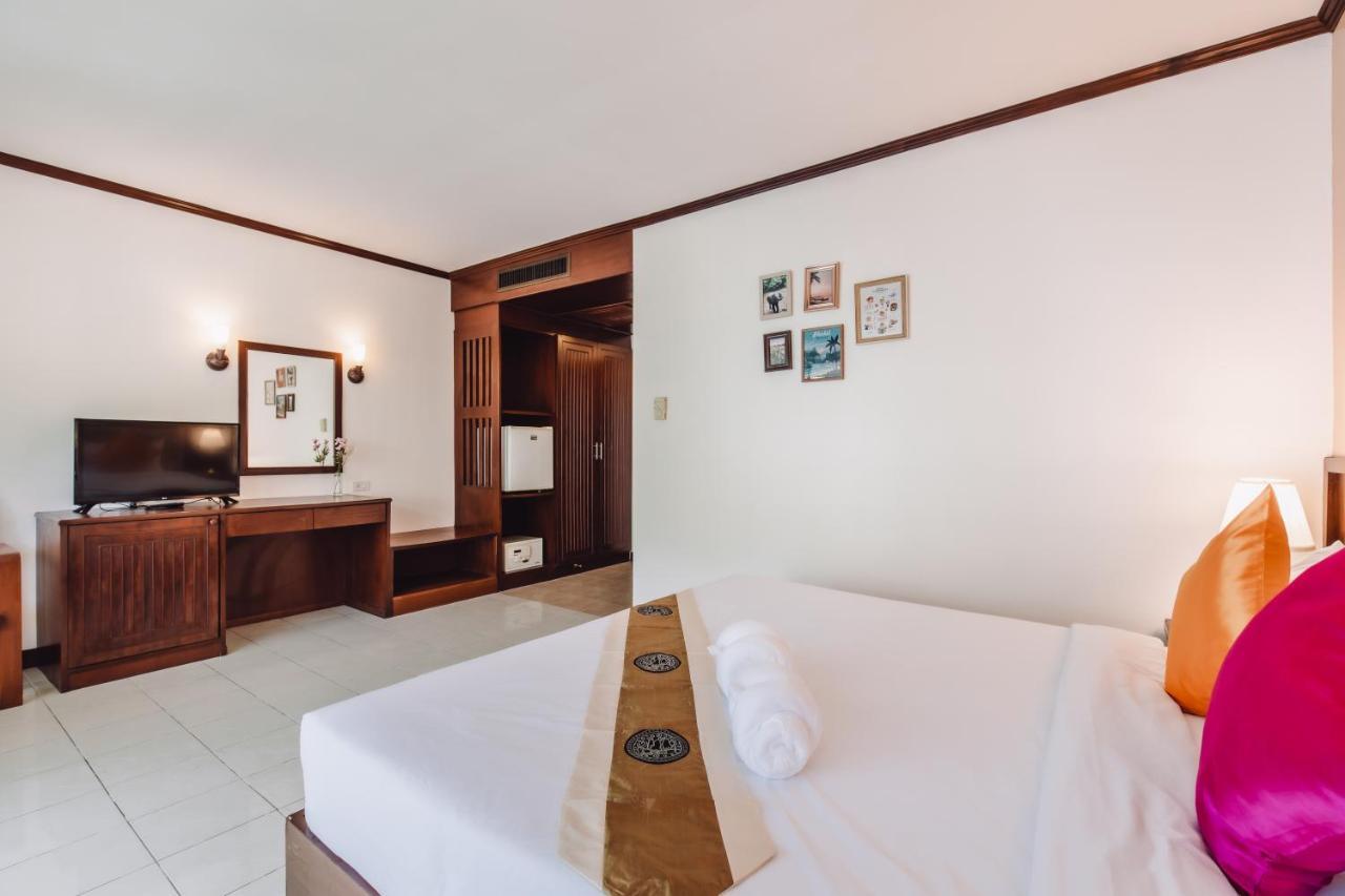 Bauman Ville Hotel Phuket Εξωτερικό φωτογραφία